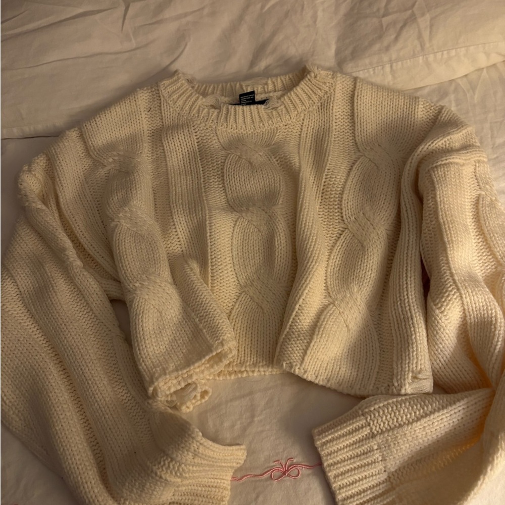 Forever 21 Cream Cable Knit Sweater